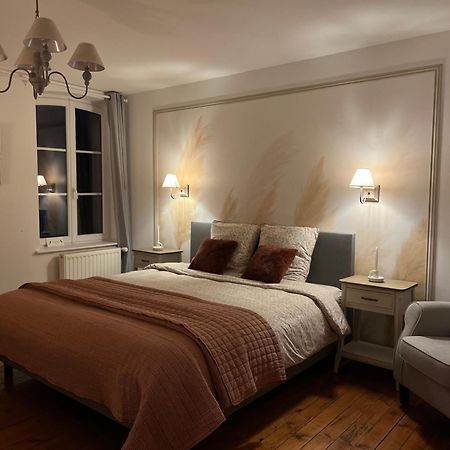 Le Clos Du Bas Courtil Guesthouse B&B Omaha Beach Osmanville Exterior foto
